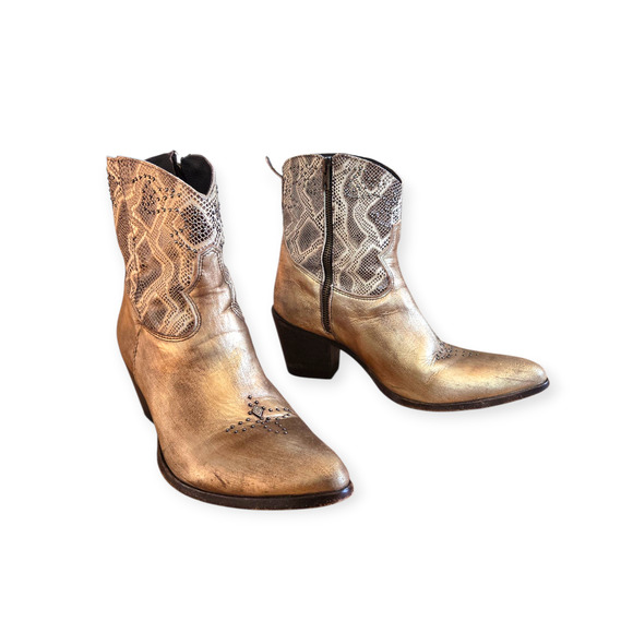 Old Gringo Gold Distressed Leather Studded Snake Skin Ankle Boots - Picture 1 of 9